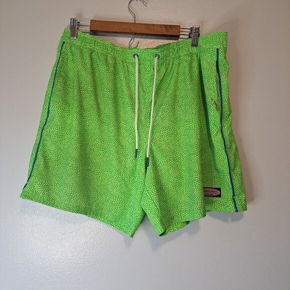 Vineyard Vines 7" Printed Chappy Swim Trunks Bathing Suit Neon Green Mens Large - Picture 3 of 8